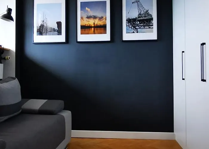 Przymorze Z Widokiem Na Morze Apartment *